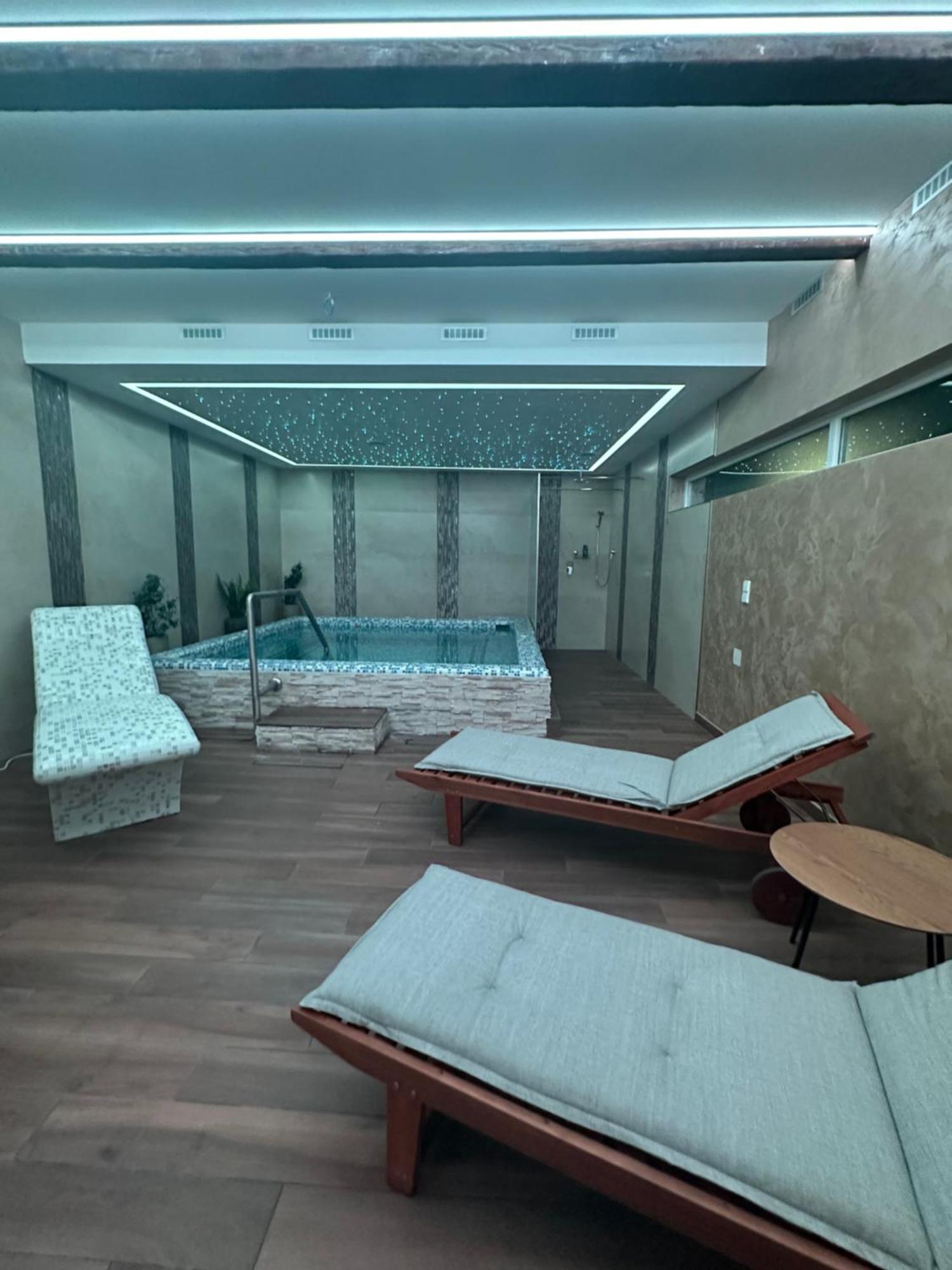 Five Apartments Indija 外观 照片