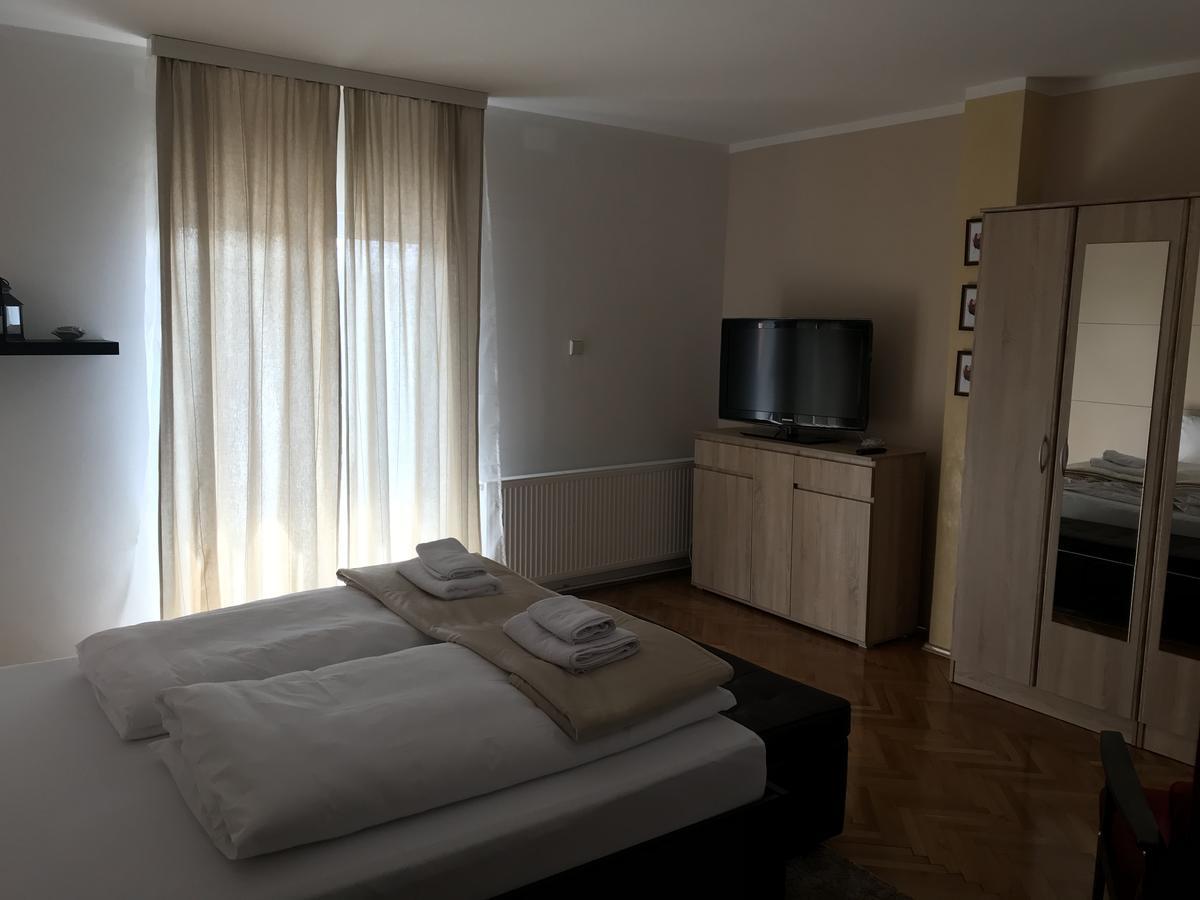 Five Apartments Indija 外观 照片